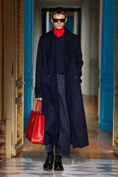 Look 45